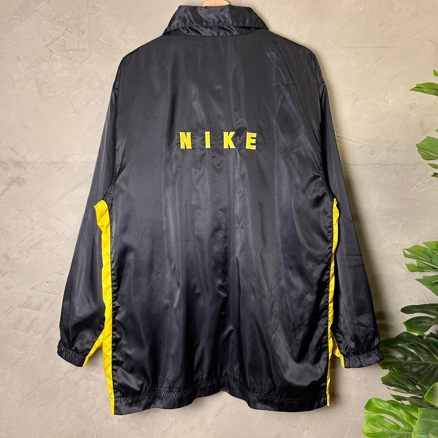 Tagged medium fits xl 90s Vintage Nike White Tag Satin Jacket